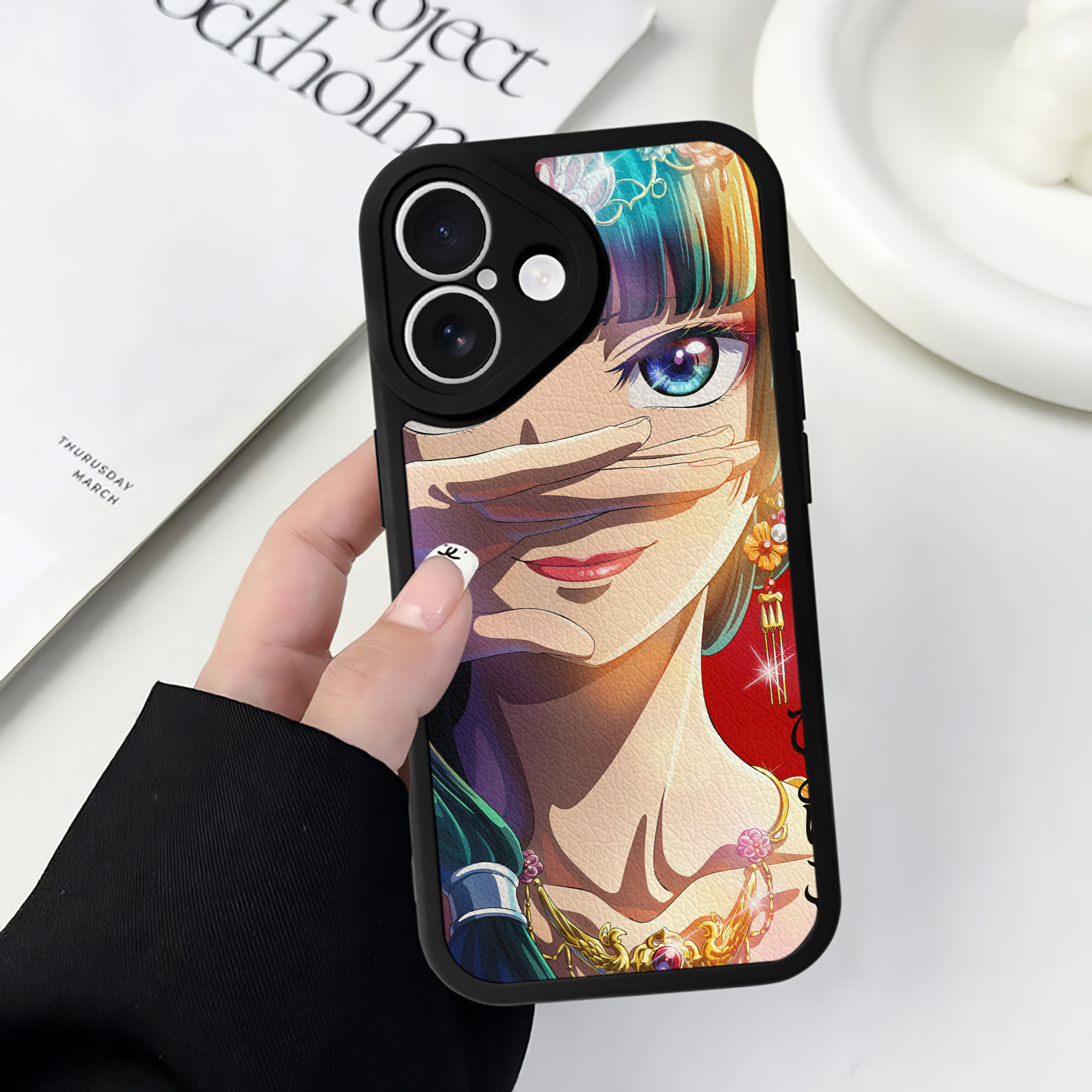 （画像用） 薬屋のひとりごと The Apothecary Diaries 【iPhone 16シリーズ対応】シリコンスマホケース（レザー調） 材質：シリコン